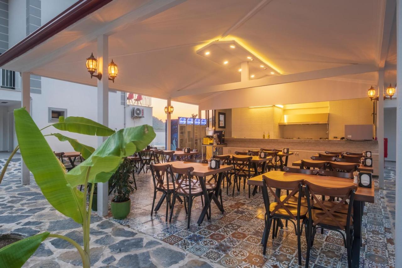 Monastery Suites Hotel (Adults Only) 올루데니스 외부 사진