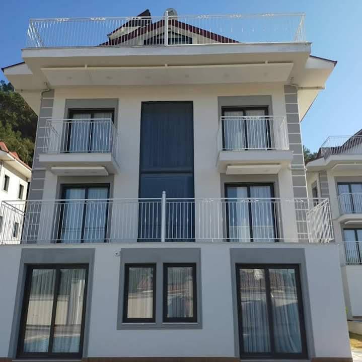 Monastery Suites Hotel (Adults Only) 올루데니스 외부 사진