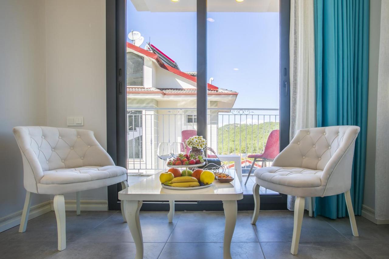 Monastery Suites Hotel (Adults Only) 올루데니스 외부 사진